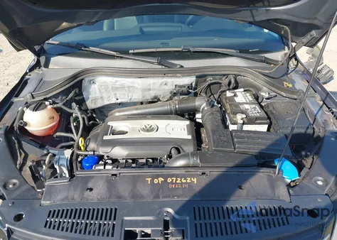 2016 Volkswagen Tiguan S from USA, damaged, VIN WVGBV7AX4GW576613